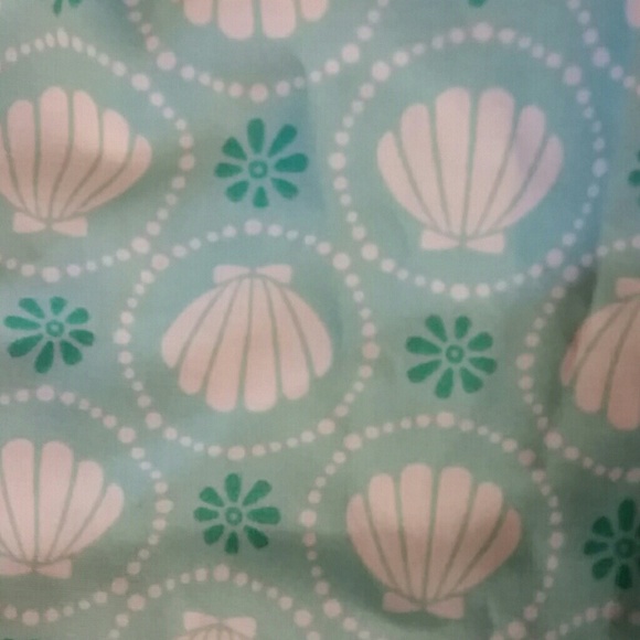 Disney the Little Mermaid Ariel Pajama set - Picture 5 of 7